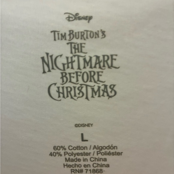 Disney Nightmare Before Christmas Graphic Tee - NWOT. Size Large - Picture 2 of 3